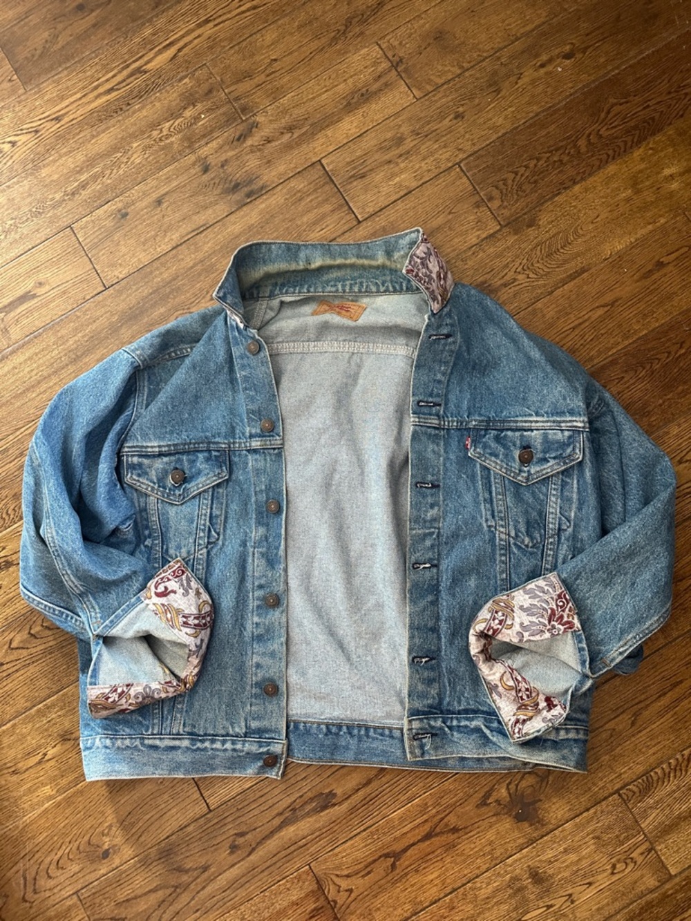 Refurbished Dior levi Blue Denim Jacket with Multicolor Paisley oversized large - Picture 2 of 3
